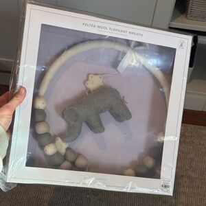 Pottery Barn NWT Felted Wool Elephant Wreath, Gray and Cream